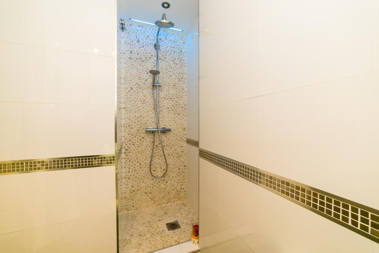 Weforyou 2 Bedrooms Penthouse At Malaga Center Esterno foto